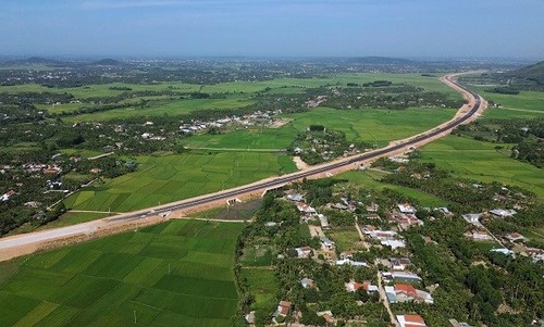 Simultaneous groundbreaking, inauguration of 234 projects nationwide - ảnh 1