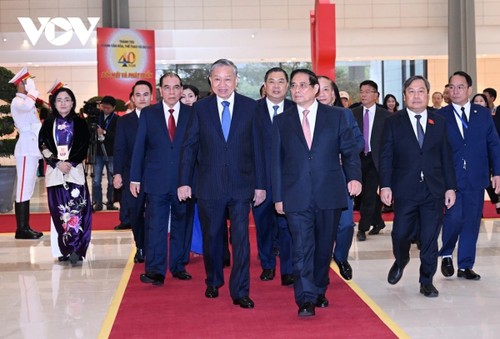 Emulation motivates nation to work harder to achieve prosperity, happiness: Congress - ảnh 1