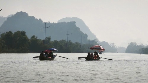 Huong Pagoda aims for four-season tourism - ảnh 1