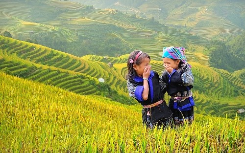 “西北色彩”被定为2017国家旅游年的主题 - ảnh 1