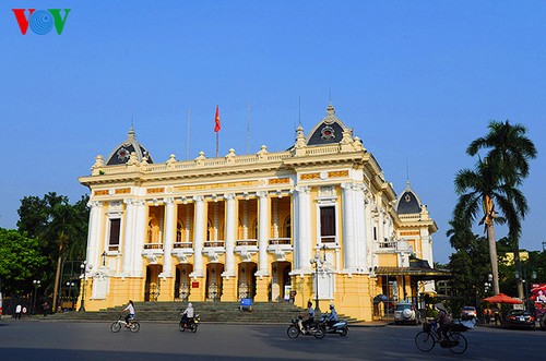 ประกาศแผนการจัดงานแสดงศิลปะทีมีคุณภาพสูงในโรงละครใหญ่ฮานอย  - ảnh 1