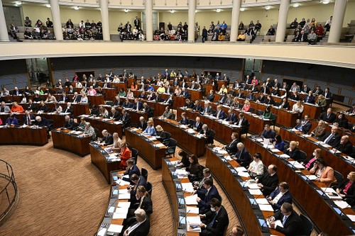 Парламент Финляндии одобрил законопроект о вступлении в НАТО - ảnh 1