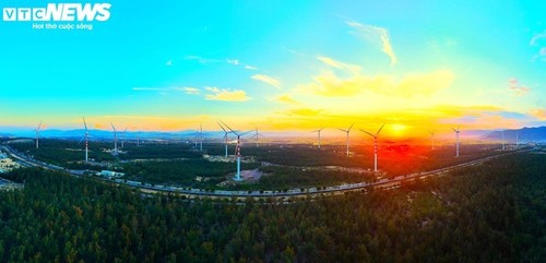 Биньдинь: прибрежные дороги, словно с картины - ảnh 6