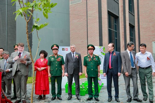 Россотрудничество – мост народной дипломатии между Вьетнамом и Россией - ảnh 9