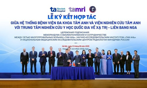 Народная дипломатия в отношениях Вьетнама и России: мост, соединяющий сердца двух народов - ảnh 15