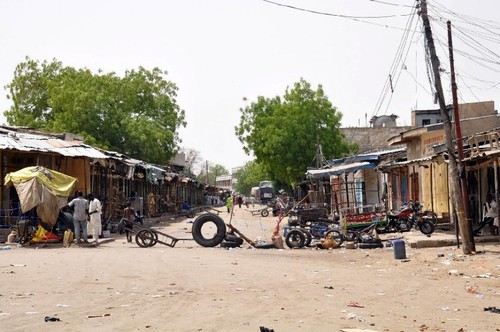 At least 26 killed in Nigeria mosque bomb attack - ảnh 1