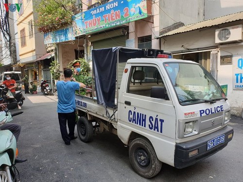 Hanoi's Nam Tu Liem district disinfected following suspected positive COVID-19 case - ảnh 4