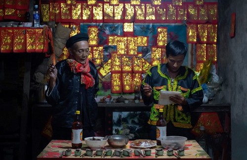 Late night weddings a Dao community staple - ảnh 9