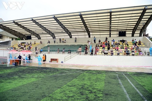 Hanoi continues to conduct RT-PCR tests for returnees from Da Nang - ảnh 1