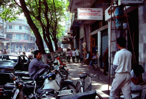 Interesting photos showcase Saigon traffic in 1989