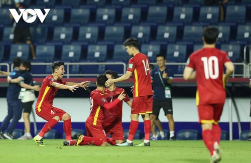 Toàn cảnh ĐT Việt Nam 4-0 Indonesia: Tiến gần đến cột mốc lịch sử - ảnh 8