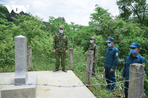 Biên phòng Điện Biên vừa chống dịch vừa giữ vững biên cương - ảnh 14