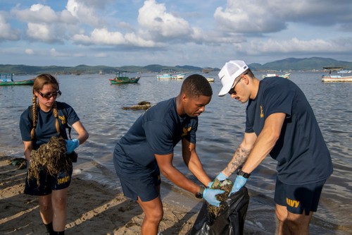 Some highlights during the first week of the Pacific Partnership 2022 in Phu Yen - ảnh 2