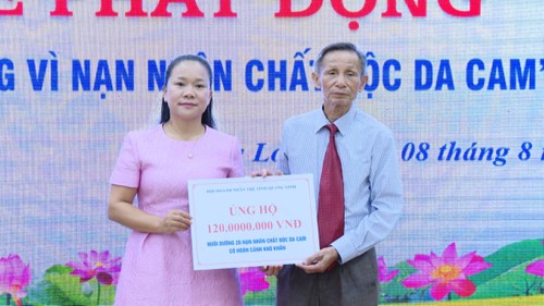 Ngày vì nạn nhân chất độc da cam/dioxin 10/8: Chung tay xoa dịu nỗi đau da cam - ảnh 18