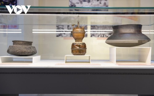 Những tư liệu, hiện vật lịch sử quý về 95 năm vẻ vang của Đảng Cộng sản Việt Nam - ảnh 8