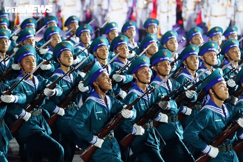 Sơ duyệt diễu binh lịch sử: Quân đội Trung Quốc, Lào, Campuchia lần đầu sát cánh cùng Việt Nam - ảnh 18