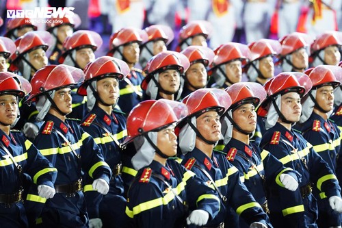 Sơ duyệt diễu binh lịch sử: Quân đội Trung Quốc, Lào, Campuchia lần đầu sát cánh cùng Việt Nam - ảnh 21