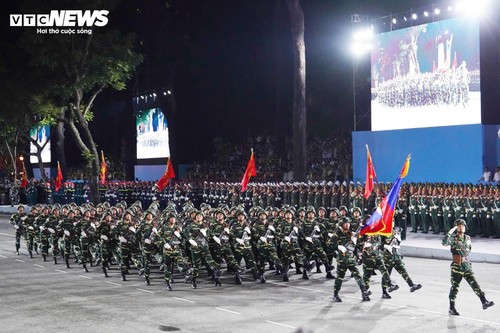 Sơ duyệt diễu binh lịch sử: Quân đội Trung Quốc, Lào, Campuchia lần đầu sát cánh cùng Việt Nam - ảnh 5