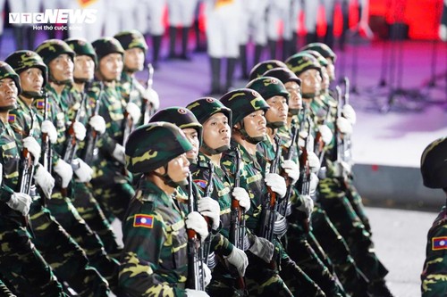 Sơ duyệt diễu binh lịch sử: Quân đội Trung Quốc, Lào, Campuchia lần đầu sát cánh cùng Việt Nam - ảnh 6