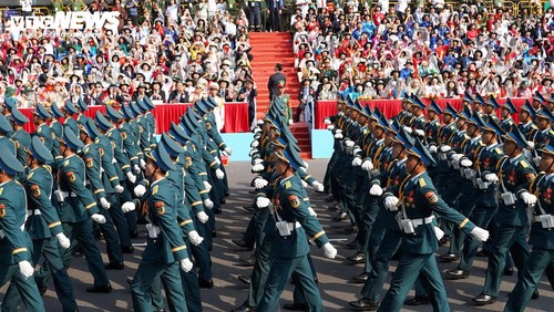 Toàn cảnh lễ diễu binh uy nghiêm, hùng tráng mừng đại lễ 30/4 - ảnh 29