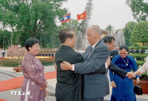 Nguyên Chủ tịch nước Trần Đức Lương - nhà lãnh đạo hết lòng phục vụ sự nghiệp cách mạng - ảnh 22