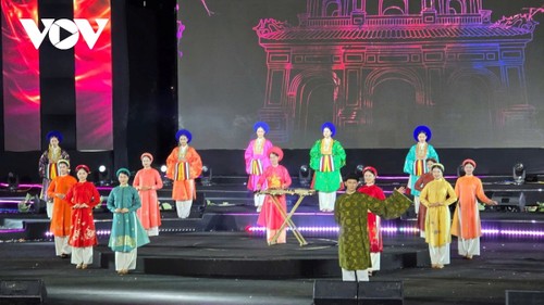 Các sự kiện văn hoá nổi bật trong tuần qua ảnh - ảnh 12