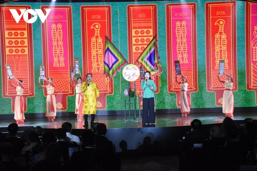 Các sự kiện văn hoá nổi bật trong tuần qua ảnh - ảnh 4