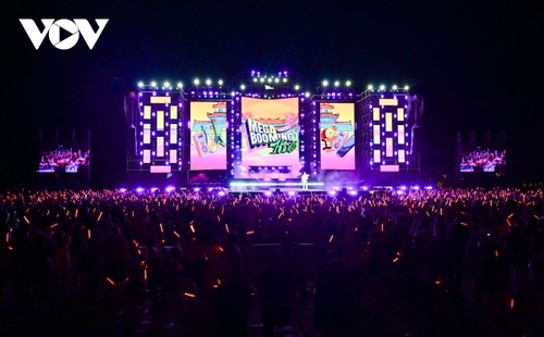 Các sự kiện văn hoá nổi bật trong tuần qua ảnh - ảnh 10