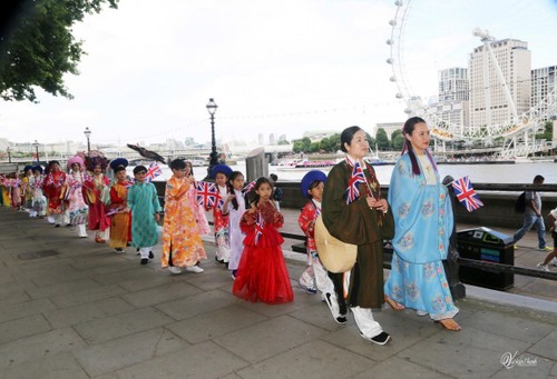 Các sự kiện văn hoá nổi bật trong tuần qua ảnh - ảnh 13