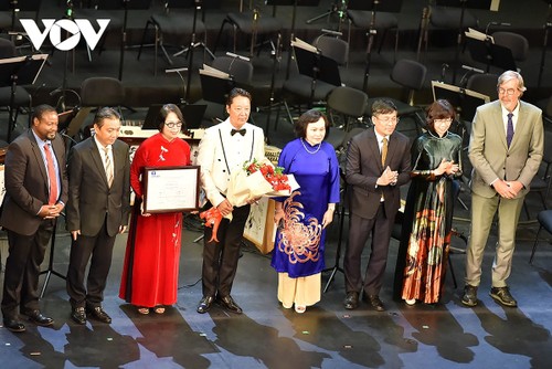 Các sự kiện văn hoá nổi bật trong tuần qua ảnh - ảnh 10