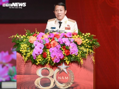 Toàn cảnh Lễ kỷ niệm 80 năm Ngày Truyền thống Công an Nhân dân - ảnh 5