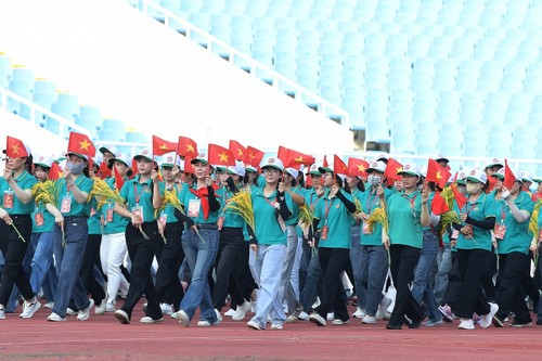 13 khối nghệ thuật, quần chúng hợp luyện diễu binh, diễu hành trên SVĐ Mỹ Đình - ảnh 14