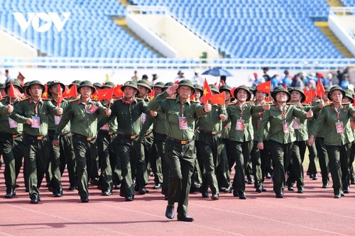 13 khối nghệ thuật, quần chúng hợp luyện diễu binh, diễu hành trên SVĐ Mỹ Đình - ảnh 8