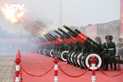 21 phát đại bác mở màn chào mừng buổi tổng duyệt A80 - ảnh 9