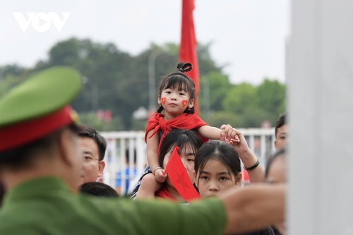 21 phát đại bác mở màn chào mừng buổi tổng duyệt A80 - ảnh 10