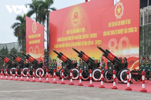 21 phát đại bác mở màn chào mừng buổi tổng duyệt A80 - ảnh 3