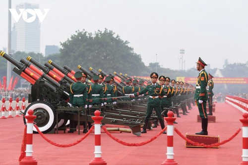 21 phát đại bác mở màn chào mừng buổi tổng duyệt A80 - ảnh 8