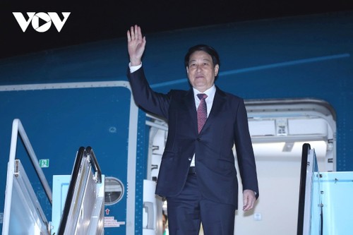 Toàn cảnh chuyến công tác dự Tuần lễ cấp cao APEC của Chủ tịch nước Lương Cường - ảnh 16