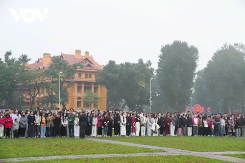 Khoảnh khắc thiêng liêng trong Lễ Thượng cờ đầu năm mới 2026 - ảnh 12