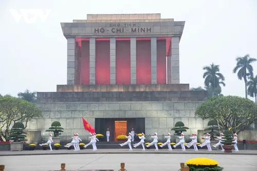 Khoảnh khắc thiêng liêng trong Lễ Thượng cờ đầu năm mới 2026 - ảnh 13