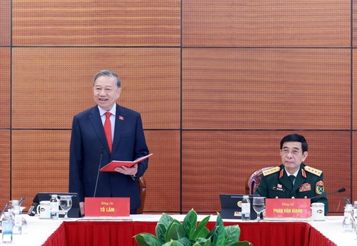 Đại biểu thảo luận tại Đoàn về Văn kiện trình Đại hội lần thứ XIV của Đảng - ảnh 3