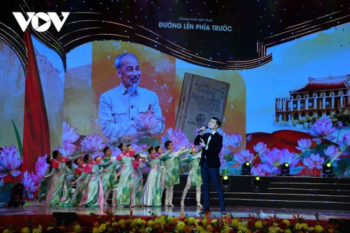 Các sự kiện văn hoá nổi bật trong tuần qua ảnh  - ảnh 10