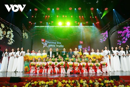 Các sự kiện văn hoá nổi bật trong tuần qua ảnh  - ảnh 11