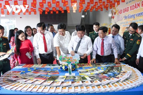 Các sự kiện văn hoá nổi bật trong tuần qua ảnh  - ảnh 17