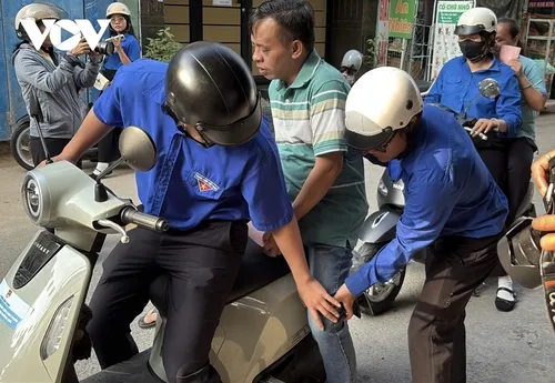 Toàn cảnh ngày bầu cử 15/3: Những hình ảnh xúc động từ khắp mọi miền - ảnh 18