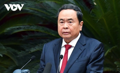 Toàn cảnh khai mạc Hội nghị lần thứ 2 Ban Chấp hành Trung ương Đảng khóa XIV - ảnh 2