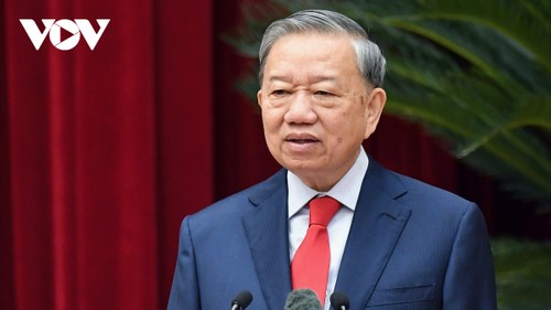 Toàn cảnh khai mạc Hội nghị lần thứ 2 Ban Chấp hành Trung ương Đảng khóa XIV - ảnh 9