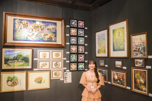 Triển lãm “Đa sắc” - Hà Nội Art Fair: Nỗ lực lan tỏa văn hóa Việt Nam qua hội họa - ảnh 2