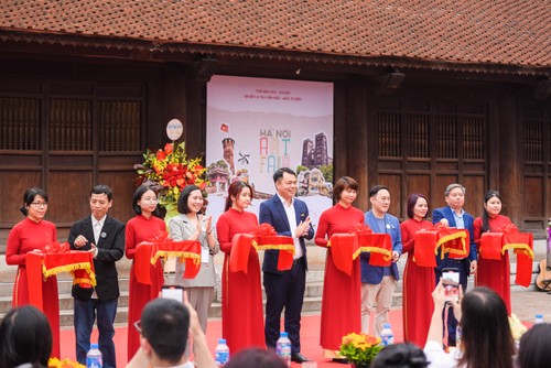 Triển lãm “Đa sắc” - Hà Nội Art Fair: Nỗ lực lan tỏa văn hóa Việt Nam qua hội họa - ảnh 3