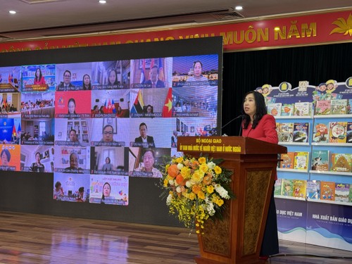 Phát động Ngày Tôn vinh tiếng Việt trong cộng đồng người Việt Nam ở nước ngoài, cuộc thi Tìm kiếm sứ giả tiếng Việt 2025 - ảnh 1